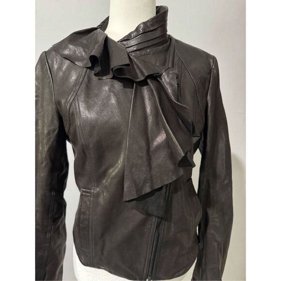 Diane Von Furstenburg 100% Leather Ruffle moto jacket 10 - Picture 13 of 13